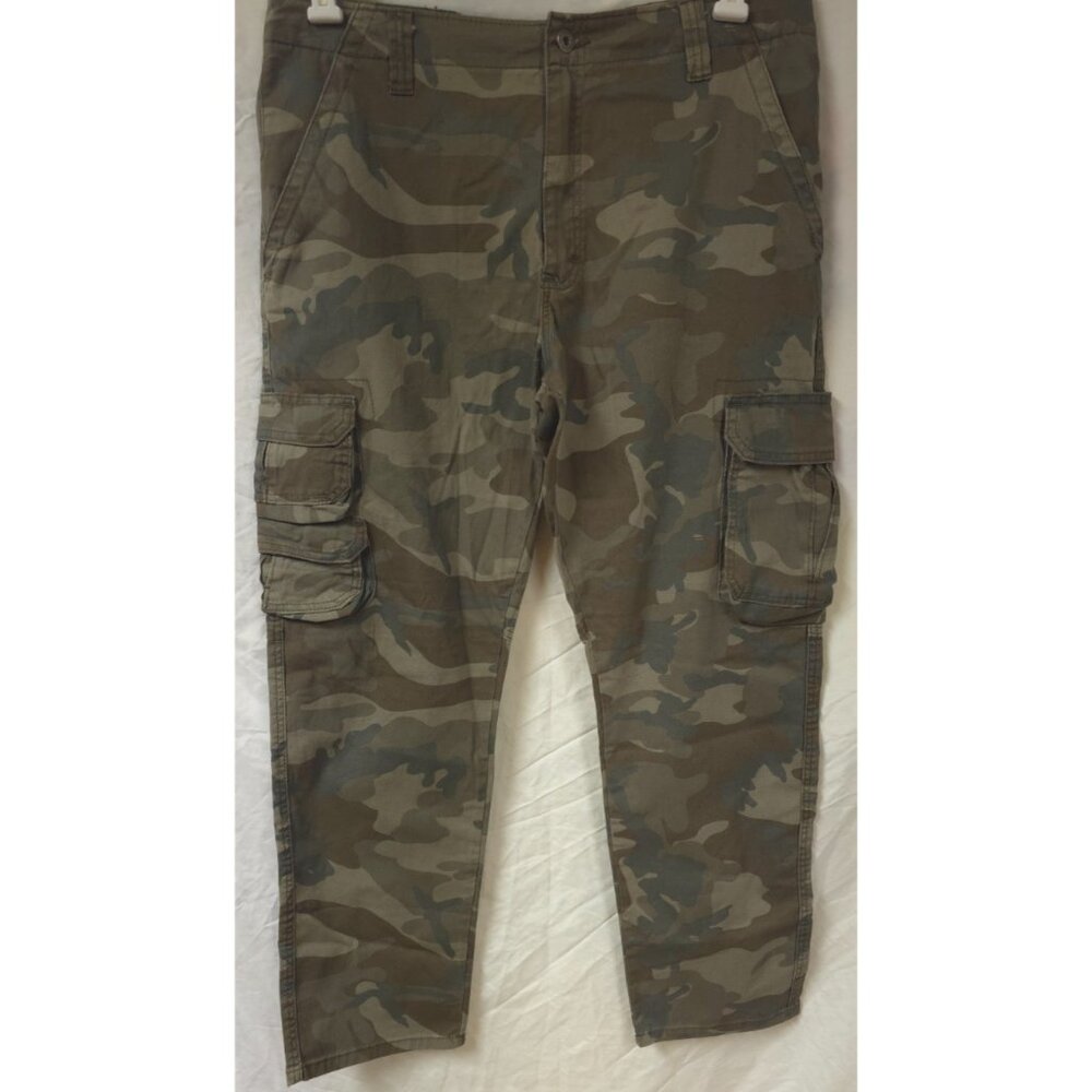 Wrangler Men's 36x30 Regular Taper Military Utility Hiking Hunt Camo Cargo Pants